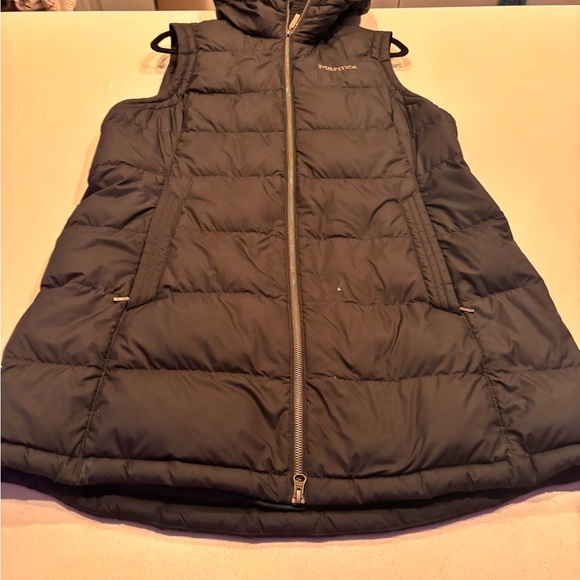Marmot Black Puffer Vest - Picture 2 of 14